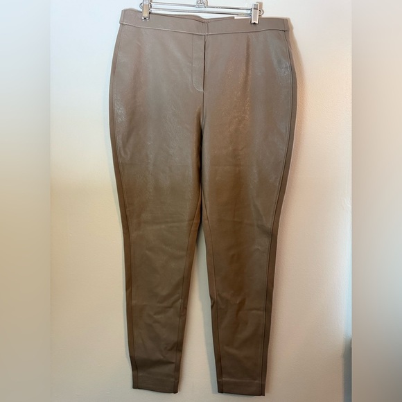 NWT Chico's Tan Faux-Leather Front Ponte Leggings Size L/12 - Picture 4 of 15